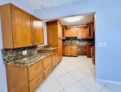 210 Somerset K West Palm Beach FL 33417