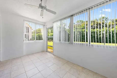 12416 Alternate A1a Palm Beach Gardens FL 33410