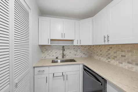 12416 Alternate A1a Palm Beach Gardens FL 33410