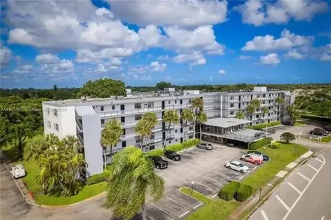 9235 SW 8th 402 Street Boca Raton FL 33428