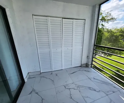 9235 SW 8th 402 Street Boca Raton FL 33428