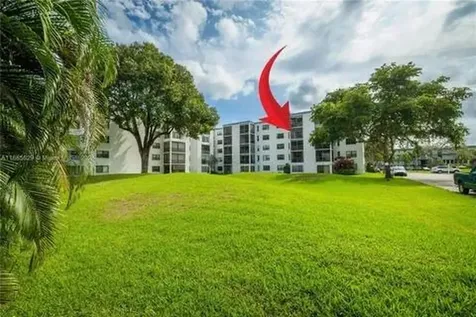 9235 SW 8th 402 Street Boca Raton FL 33428