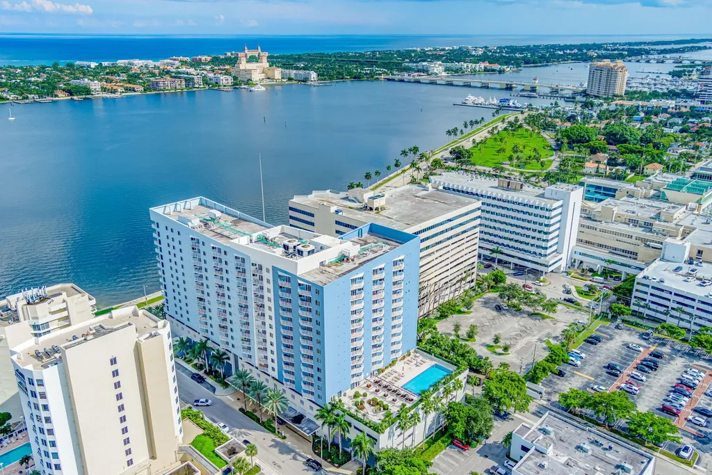 1551 N Flagler Drive West Palm Beach FL 33401