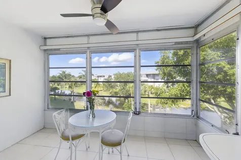 2951 Nw 46th Avenue Lauderdale Lakes FL 33313