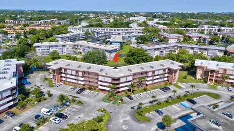 2951 Nw 46th Avenue Lauderdale Lakes FL 33313