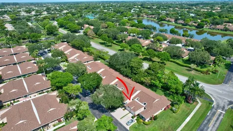 8269 Springtree Road Boca Raton FL 33496