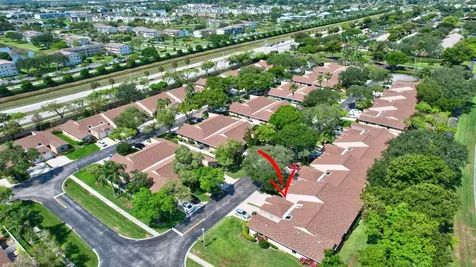 8269 Springtree Road Boca Raton FL 33496