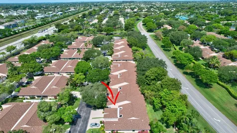 8269 Springtree Road Boca Raton FL 33496