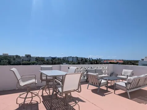 2840 S Ocean Boulevard Palm Beach FL 33480