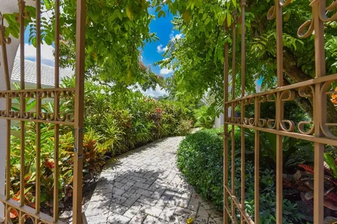 7972 Mandarin Drive Boca Raton FL 33433