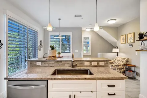 632 Nw 38th Circle Boca Raton FL 33431