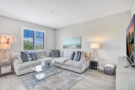 632 Nw 38th Circle Boca Raton FL 33431