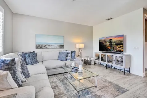 632 Nw 38th Circle Boca Raton FL 33431