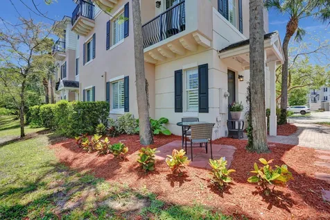 632 Nw 38th Circle Boca Raton FL 33431