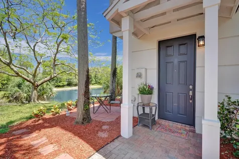 632 Nw 38th Circle Boca Raton FL 33431