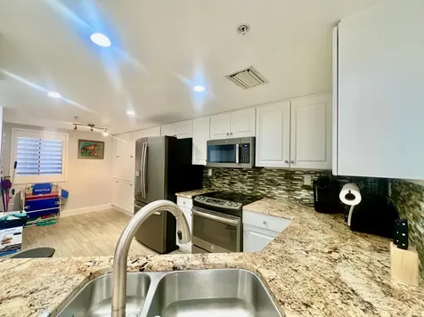 3880 N Highway A1a Hutchinson Island FL 34949