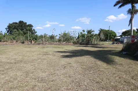360 Kismet Avenue Pahokee FL 33476