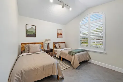 15129 Harriet Avenue Jupiter FL 33458