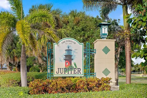 15129 Harriet Avenue Jupiter FL 33458