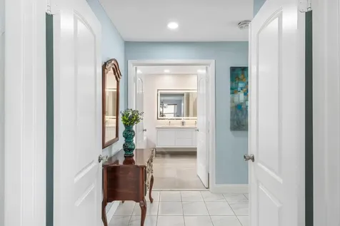 10784 White Aspen Lane Boca Raton FL 33428