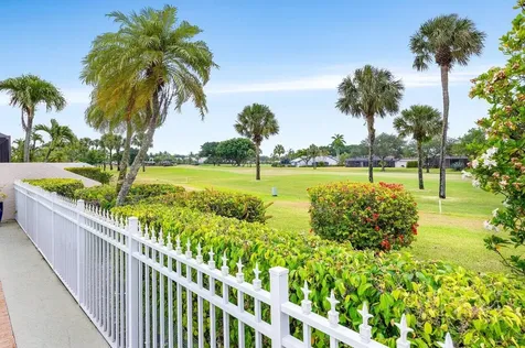 10784 White Aspen Lane Boca Raton FL 33428