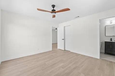 4498 NW 2nd Avenue Boca Raton FL 33431