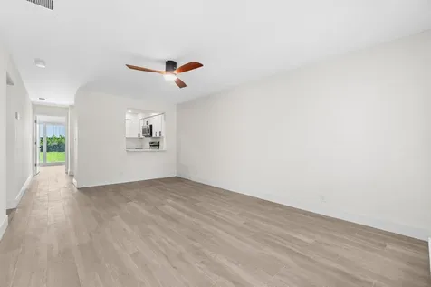4498 NW 2nd Avenue Boca Raton FL 33431