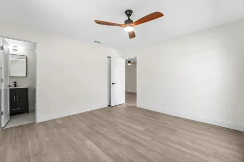 4498 NW 2nd Avenue Boca Raton FL 33431
