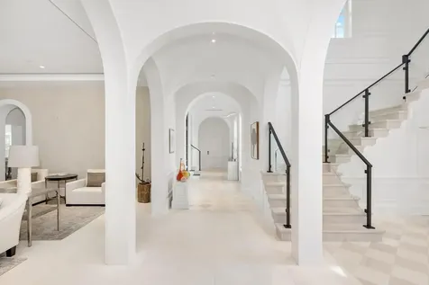 1350 N Lake Way Palm Beach FL 33480