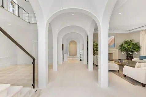 1350 N Lake Way Palm Beach FL 33480