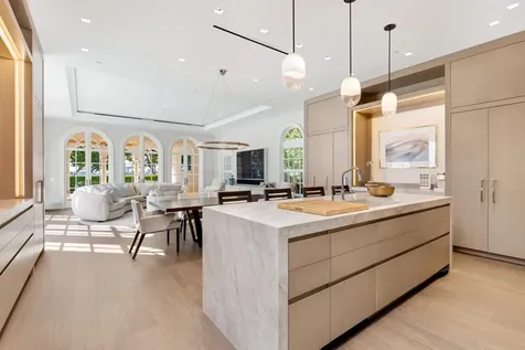 1350 N Lake Way Palm Beach FL 33480