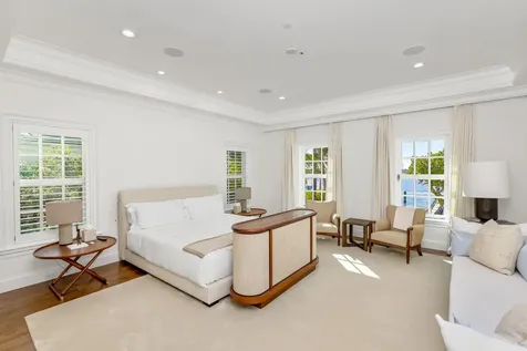 1350 N Lake Way Palm Beach FL 33480