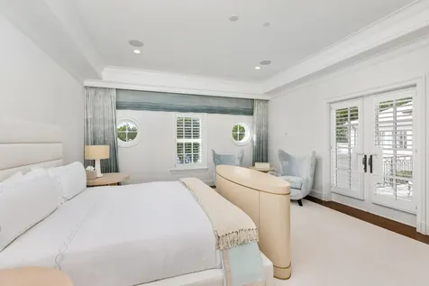 1350 N Lake Way Palm Beach FL 33480