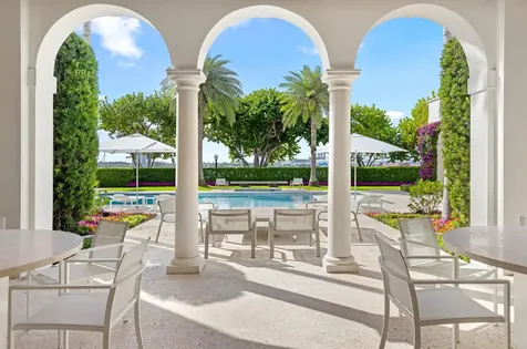 1350 N Lake Way Palm Beach FL 33480