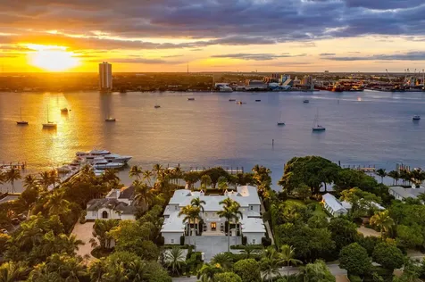 1350 N Lake Way Palm Beach FL 33480