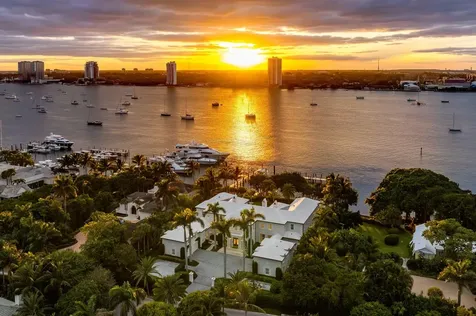 1350 N Lake Way Palm Beach FL 33480