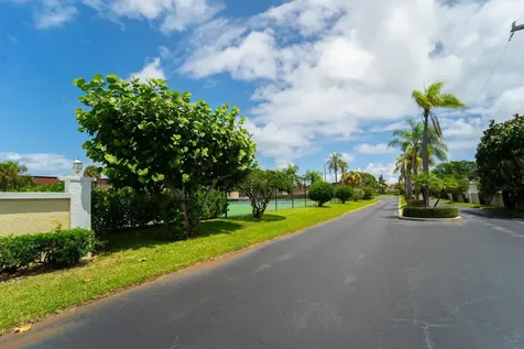 717 S Us Highway 1 Jupiter FL 33477