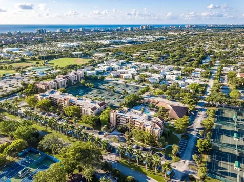 450 Egret Circle Delray Beach FL 33444