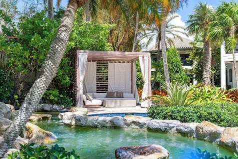 3208 Pilots Point Circle Jupiter FL 33477