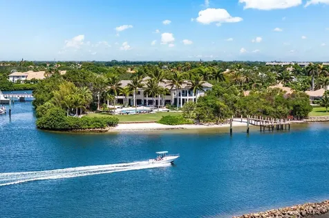 3208 Pilots Point Circle Jupiter FL 33477