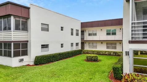 677 Normandy O Delray Beach FL 33484