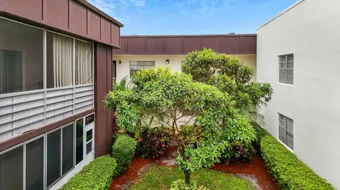 677 Normandy O Delray Beach FL 33484