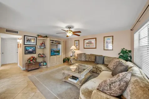 677 Normandy O Delray Beach FL 33484