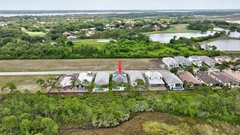 211 Se Calmo Circle Port Saint Lucie FL 34984