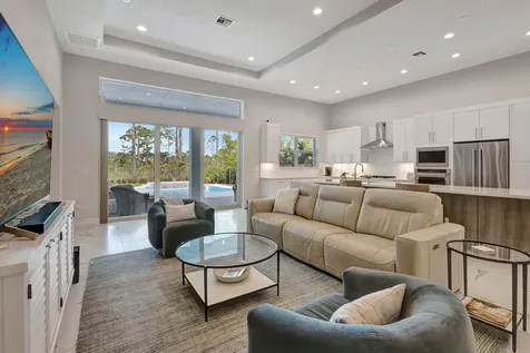 211 Se Calmo Circle Port Saint Lucie FL 34984