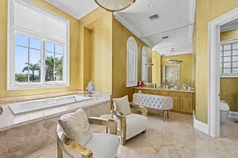319 Mizner Lake Estates Drive Boca Raton FL 33432