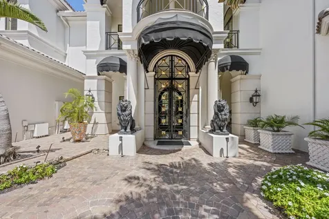 319 Mizner Lake Estates Drive Boca Raton FL 33432