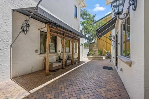 319 Mizner Lake Estates Drive Boca Raton FL 33432