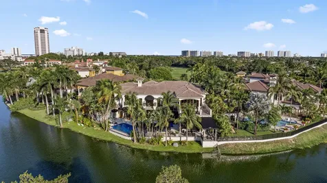 319 Mizner Lake Estates Drive Boca Raton FL 33432