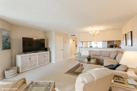 275 Palm Avenue Jupiter FL 33477